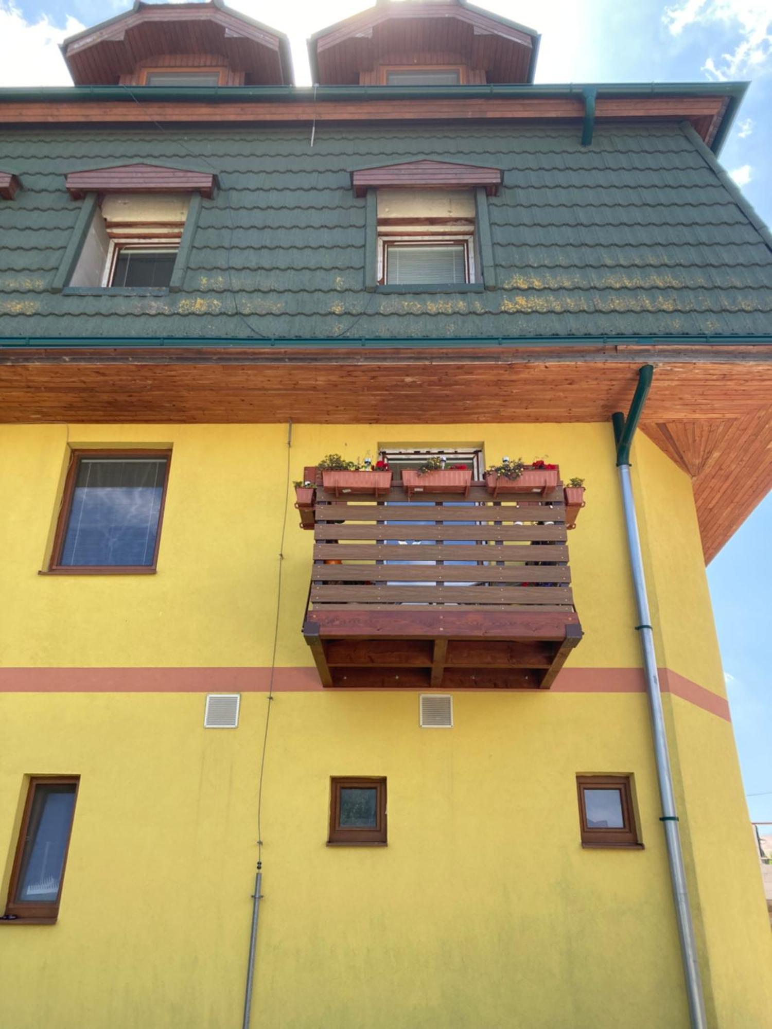 2-Izbovy Apartman Mlynica S Balkonom Buitenkant foto
